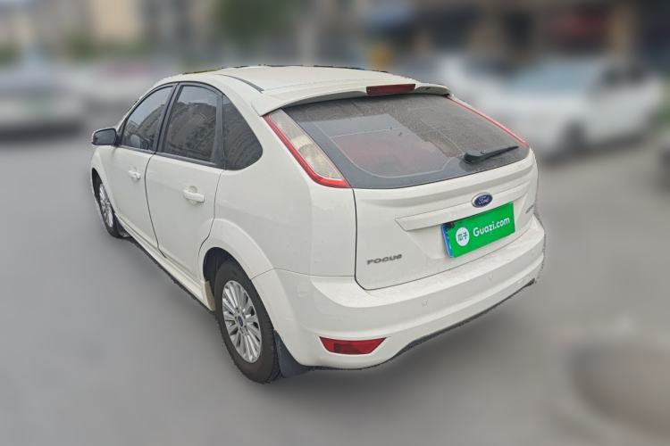 Used Ford Focus 2013 Hatchback Classic 1.8L Automatic Fashion Edition Rear Left 45 Deg