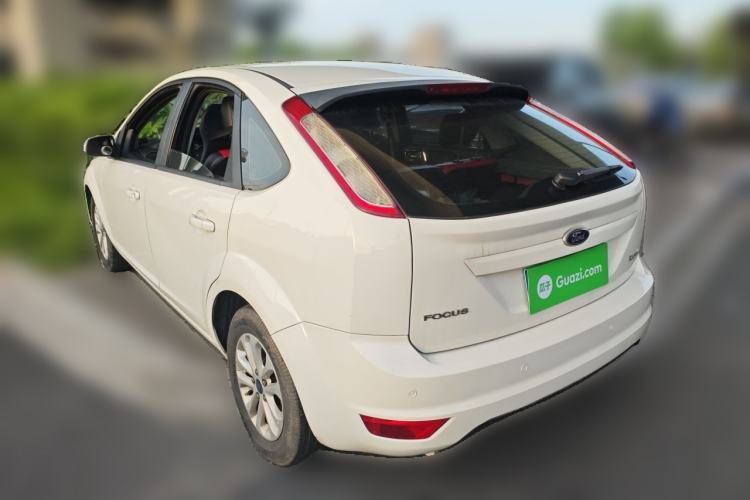 Used Ford Focus 2013 Hatchback Classic 1.8L Manual Base Model Rear Left 45 Deg