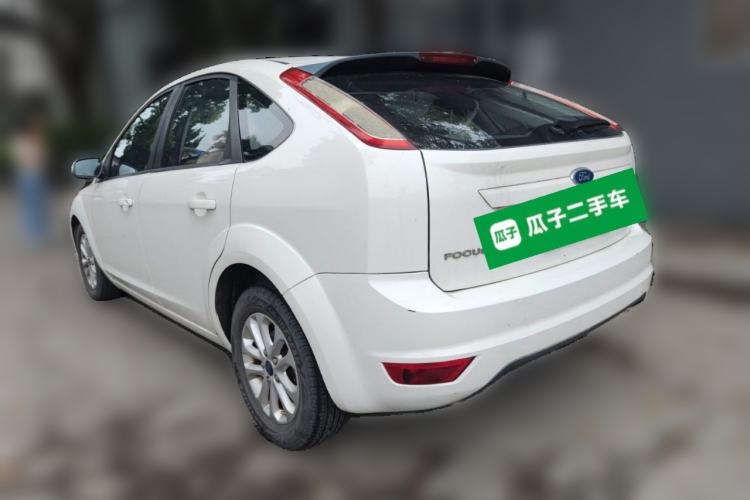 Used Ford Focus 2013 Hatchback Classic 1.8L Automatic Base Model Rear Left 45 Deg