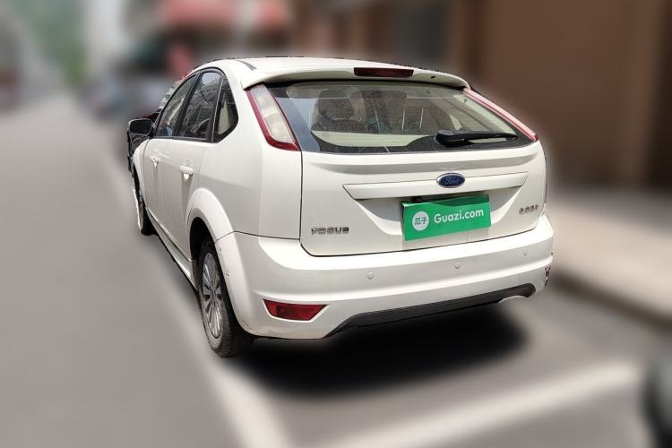 Used Ford Focus 2013 Hatchback Classic 1.8L Automatic Fashion Edition Rear Left 45 Deg