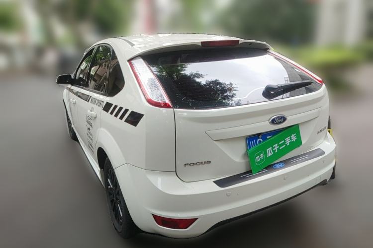Used Ford Focus 2013 Hatchback Classic 1.8L Manual Fashion Edition Rear Left 45 Deg
