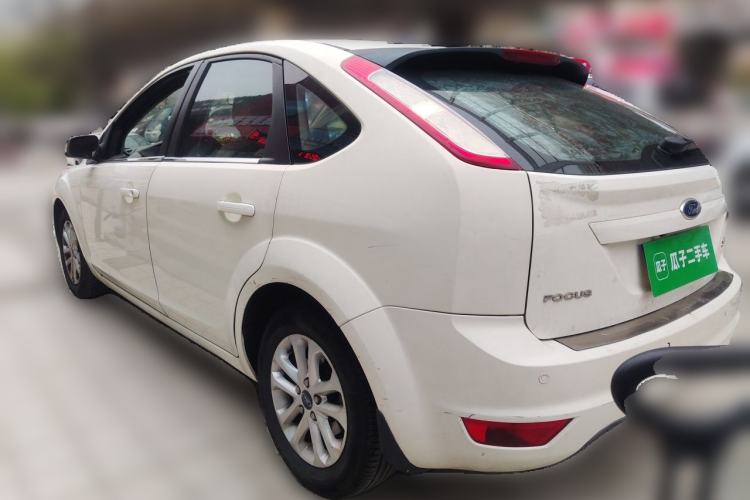Used Ford Focus 2013 Hatchback Classic 1.8L Automatic Base Model Rear Left 45 Deg