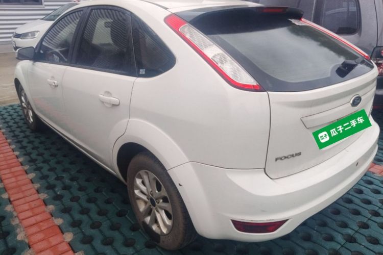Used Ford Focus 2013 Hatchback Classic 1.8L Automatic Base Model Rear Left 45 Deg