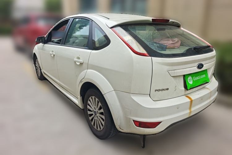 Used Ford Focus 2013 Hatchback Classic 1.8L Manual Fashion Edition Rear Left 45 Deg