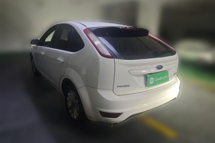 Used Ford Focus 2013 Hatchback Classic 1.8L Automatic Base Model Rear Left 45 Deg