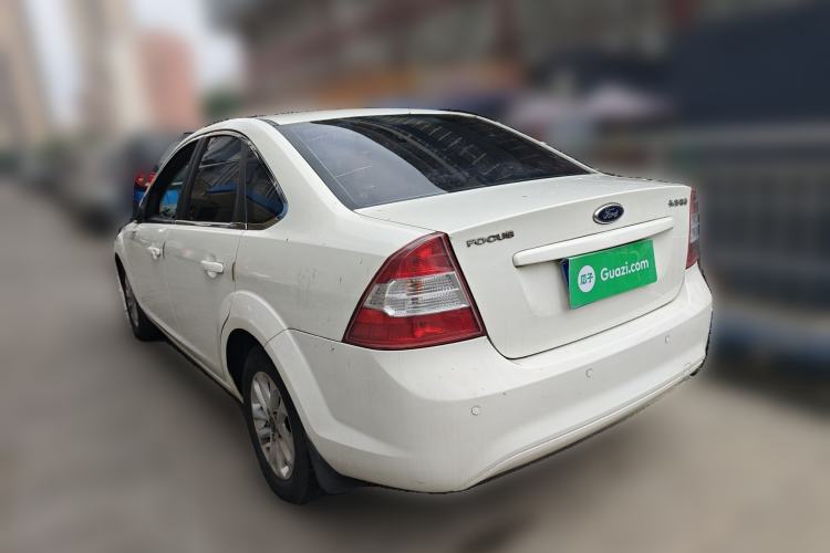 Used Ford Focus 2013 Sedan Classic 1.8L Automatic Base Model Rear Left 45 Deg