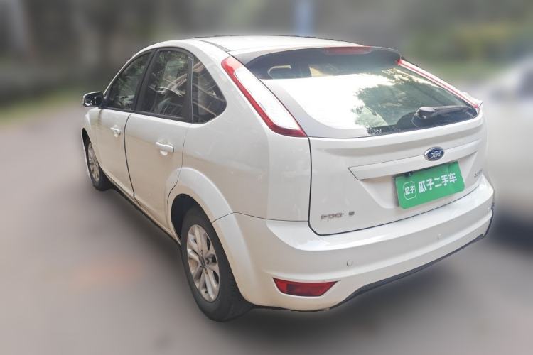 Used Ford Focus 2013 Hatchback Classic 1.8L Automatic Base Model Rear Left 45 Deg
