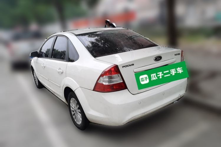 Used Ford Focus 2013 Hatchback Classic 1.8L Automatic Fashion Edition Rear Left 45 Deg