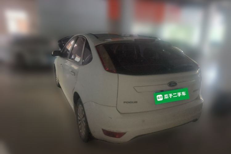 Used Ford Focus 2013 Hatchback Classic 1.8L Automatic Fashion Edition Rear Left 45 Deg