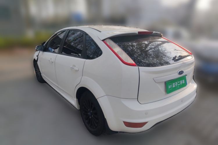 Used Ford Focus 2013 Hatchback Classic 1.8L Automatic Fashion Edition Rear Left 45 Deg
