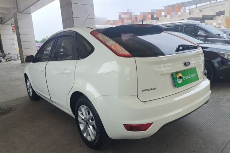 Used Ford Focus 2013 Hatchback Classic 1.8L Automatic Base Model Rear Left 45 Deg