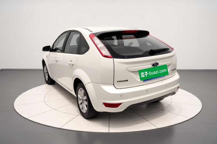 Used Ford Focus 2013 Hatchback Classic 1.8L Automatic Base Model Rear Left 45 Deg