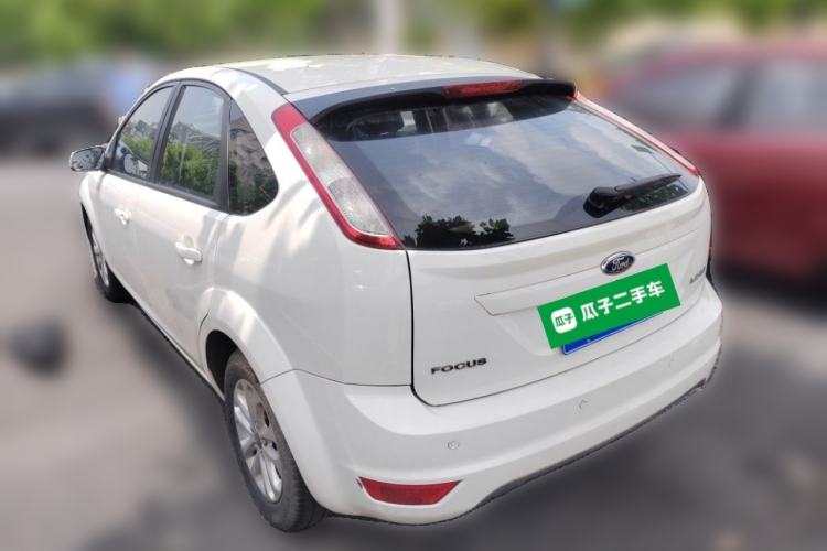 Used Ford Focus 2013 Hatchback Classic 1.8L Automatic Base Model Rear Left 45 Deg