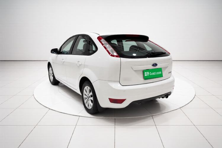 Used Ford Focus 2013 Hatchback Classic 1.8L Manual Base Model Rear Left 45 Deg