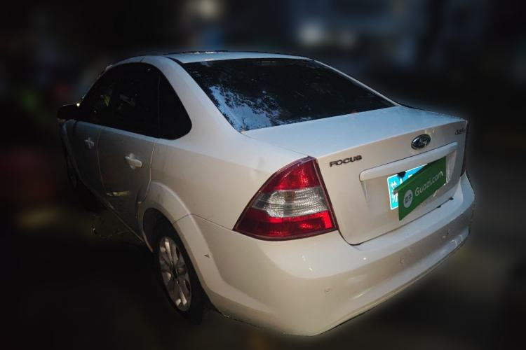 Used Ford Focus 2013 Sedan Classic 1.8L Automatic Base Model Rear Left 45 Deg