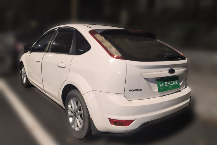 Used Ford Focus 2013 Hatchback Classic 1.8L Automatic Base Model Rear Left 45 Deg