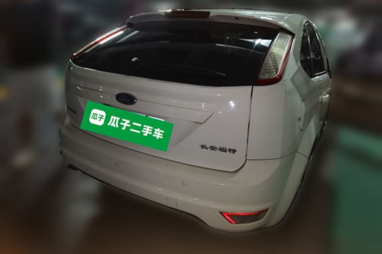 Used Ford Focus 2013 Hatchback Classic 1.8L Automatic Fashion Edition Rear Right 45 Deg