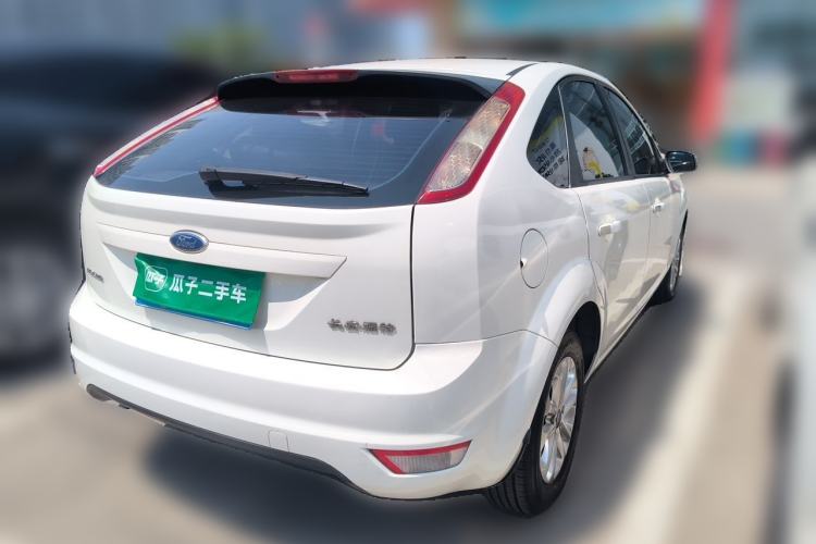 Used Ford Focus 2013 Hatchback Classic 1.8L Automatic Base Model Rear Right 45 Deg