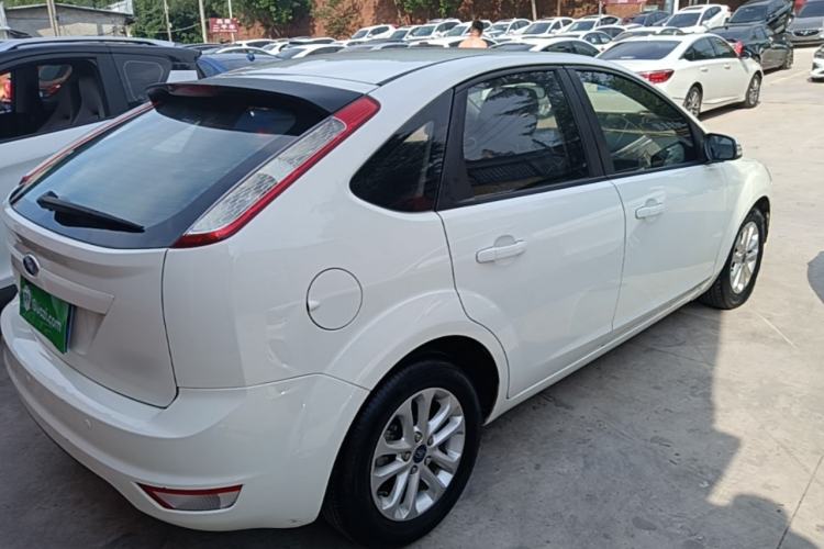 Used Ford Focus 2013 Hatchback Classic 1.8L Automatic Millionth Anniversary Edition Rear Right 45 Deg