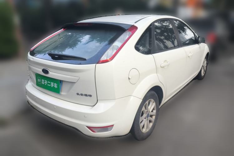 Used Ford Focus 2013 Hatchback Classic 1.8L Automatic Base Model Rear Right 45 Deg