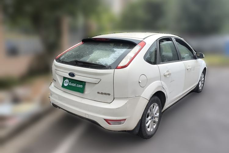 Used Ford Focus 2013 Hatchback Classic 1.8L Automatic Base Model Rear Right 45 Deg