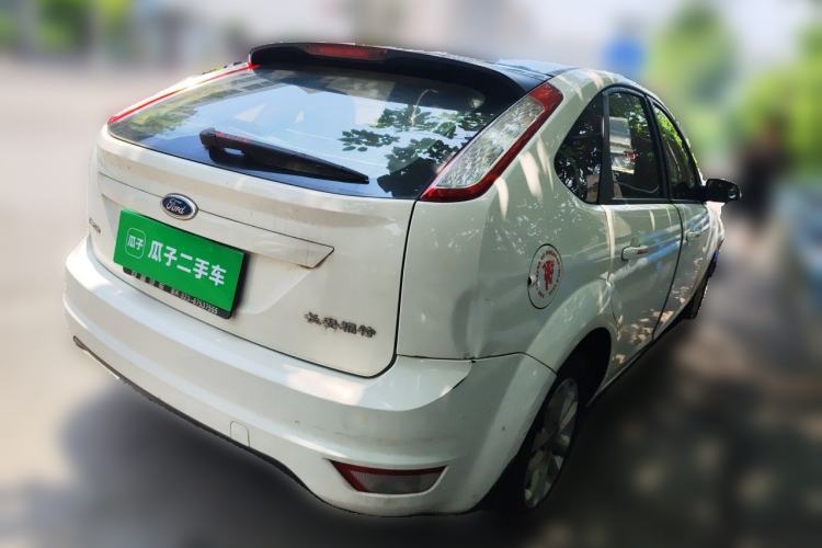 Used Ford Focus 2013 Hatchback Classic 1.8L Manual Base Model Rear Right 45 Deg
