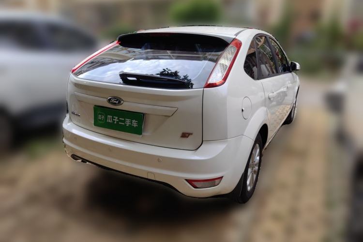 Used Ford Focus 2013 Hatchback Classic 1.8L Automatic Millionth Anniversary Edition Rear Right 45 Deg
