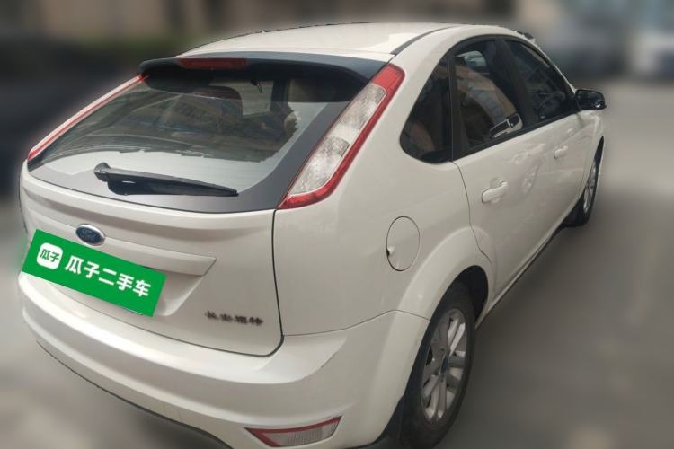 Used Ford Focus 2013 Hatchback Classic 1.8L Automatic Base Model Rear Right 45 Deg