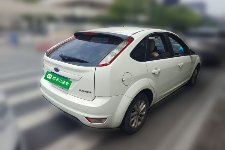 Used Ford Focus 2013 Hatchback Classic 1.8L Manual Base Model Rear Right 45 Deg