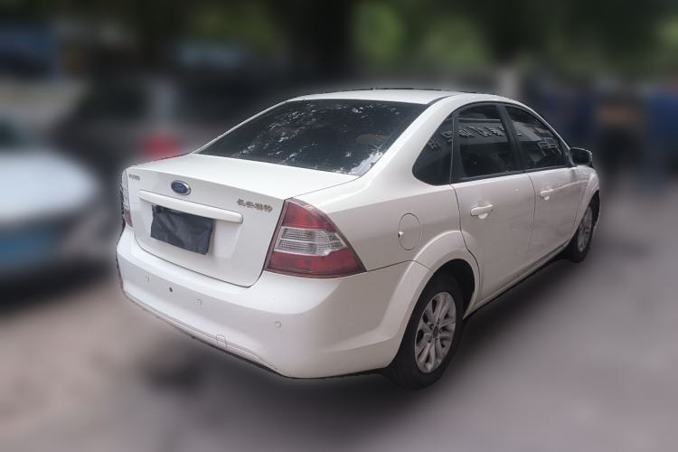 Used Ford Focus 2013 Sedan Classic 1.8L Automatic Base Model Rear Right 45 Deg