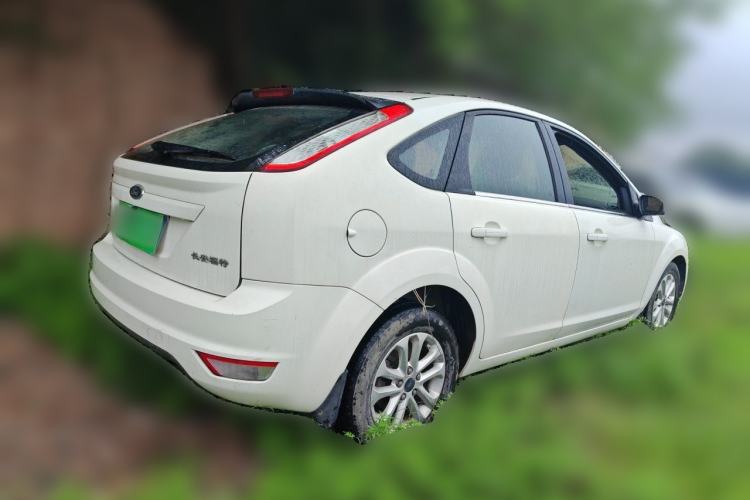 Used Ford Focus 2013 Hatchback Classic 1.8L Manual Base Model Rear Right 45 Deg