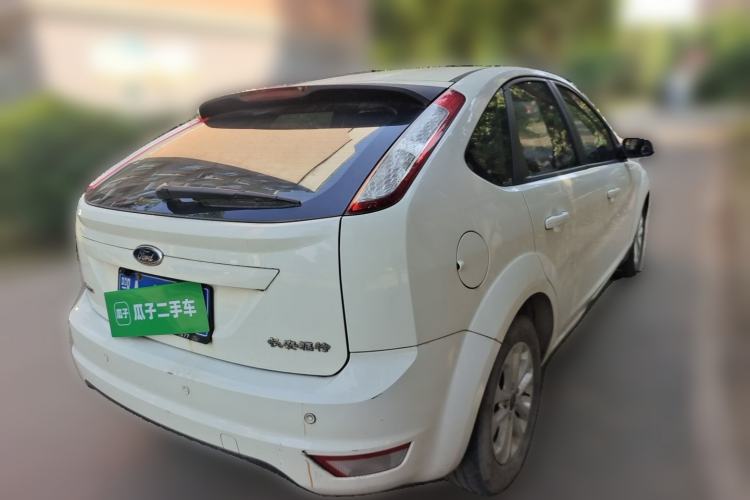 Used Ford Focus 2013 Hatchback Classic 1.8L Automatic Base Model Rear Right 45 Deg