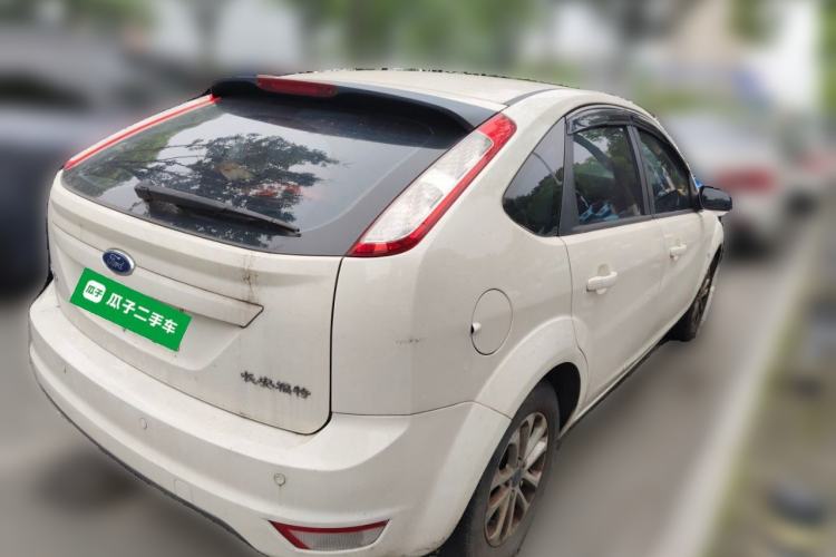 Used Ford Focus 2013 Hatchback Classic 1.8L Automatic Base Model Rear Right 45 Deg