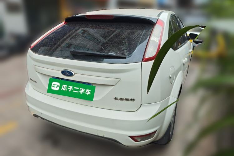 Used Ford Focus 2013 Hatchback Classic 1.8L Automatic Base Model Rear Right 45 Deg