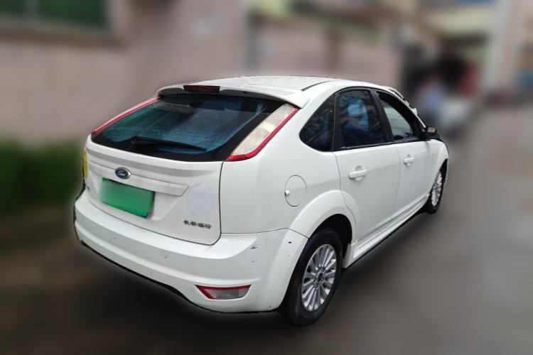 Used Ford Focus 2013 Hatchback Classic 1.8L Automatic Base Model Rear Right 45 Deg