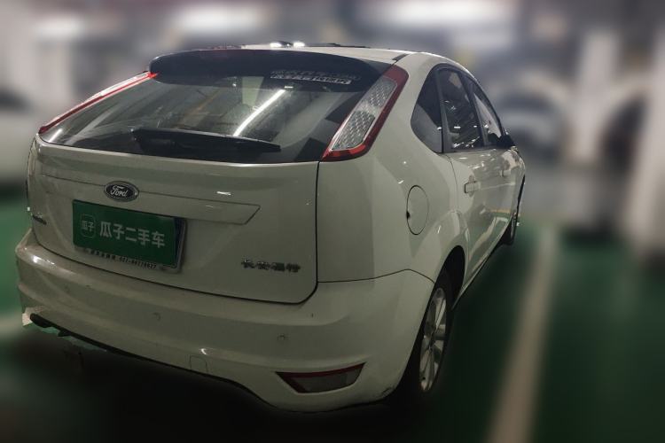 Used Ford Focus 2013 Hatchback Classic 1.8L Automatic Base Model Rear Right 45 Deg