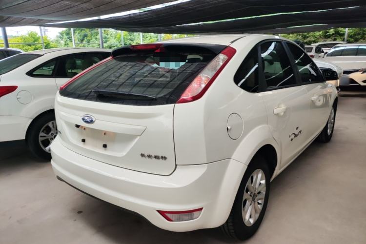 Used Ford Focus 2013 Hatchback Classic 1.8L Automatic Base Model Rear Right 45 Deg