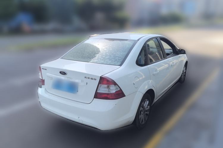 Used Ford Focus 2013 Sedan Classic 1.8L Manual Base Model Rear Right 45 Deg
