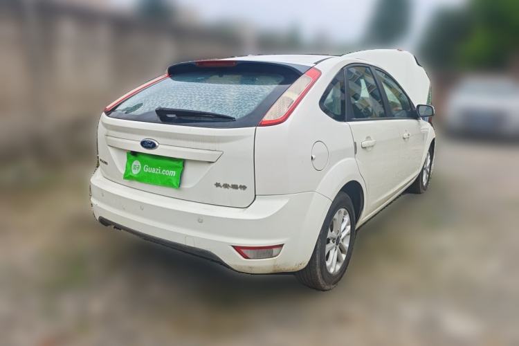Used Ford Focus 2013 Hatchback Classic 1.8L Manual Millionth Anniversary Edition Rear Right 45 Deg