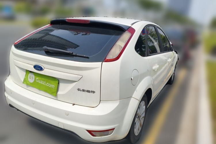 Used Ford Focus 2013 Hatchback Classic 1.8L Automatic Millionth Anniversary Edition Rear Right 45 Deg