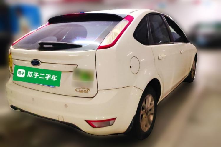 Used Ford Focus 2013 Hatchback Classic 1.8L Automatic Millionth Anniversary Edition Rear Right 45 Deg
