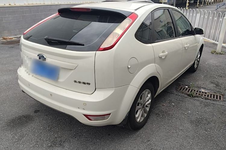 Used Ford Focus 2013 Hatchback Classic 1.8L Automatic Base Model Rear Right 45 Deg