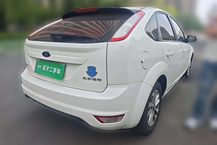 Used Ford Focus 2013 Hatchback Classic 1.8L Manual Base Model Rear Right 45 Deg