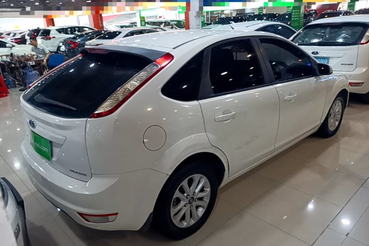 Used Ford Focus 2013 Hatchback Classic 1.8L Manual Base Model Rear Right 45 Deg