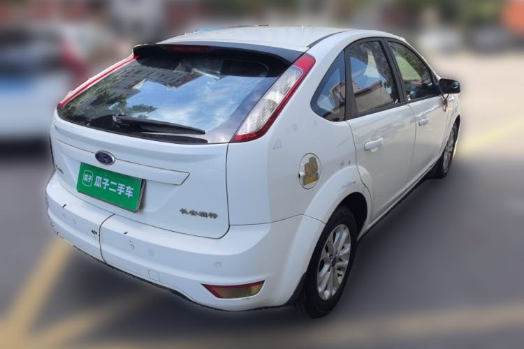 Used Ford Focus 2013 Hatchback Classic 1.8L Manual Base Model Rear Right 45 Deg