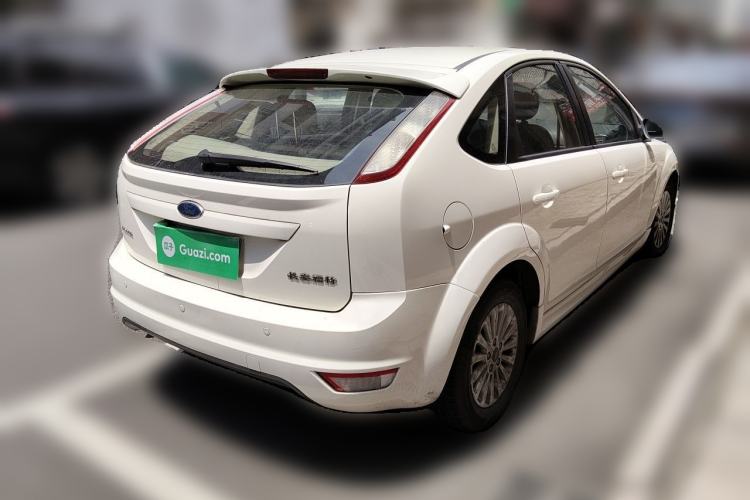 Used Ford Focus 2013 Hatchback Classic 1.8L Automatic Fashion Edition Rear Right 45 Deg