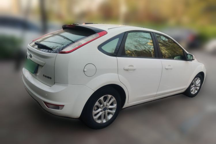 Used Ford Focus 2013 Hatchback Classic 1.8L Automatic Base Model Rear Right 45 Deg