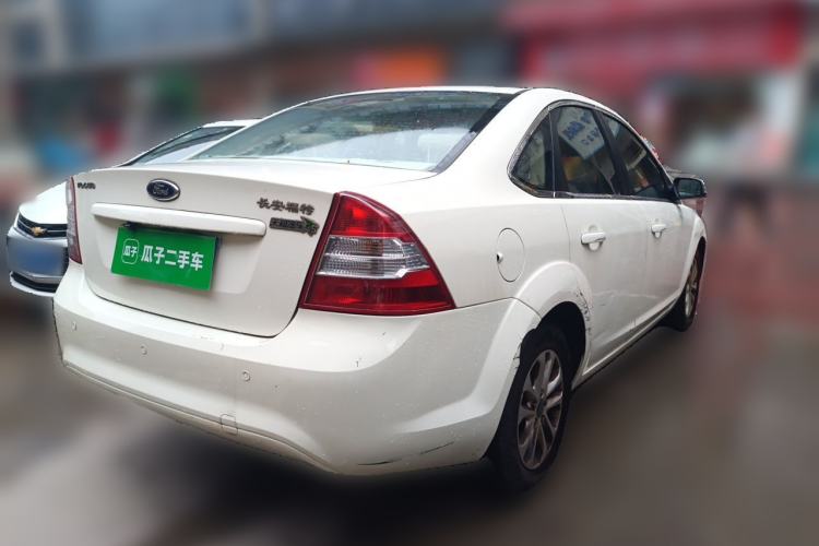 Used Ford Focus 2013 Sedan Classic 1.8L Manual Base Model Rear Right 45 Deg