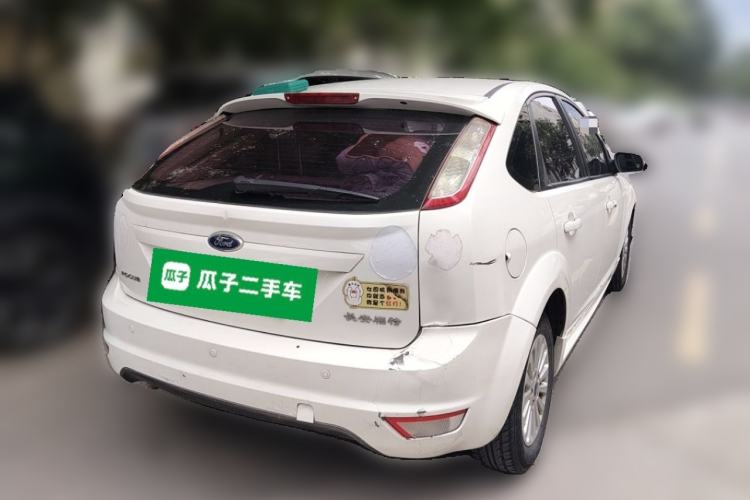 Used Ford Focus 2013 Hatchback Classic 1.8L Automatic Fashion Edition Rear Right 45 Deg