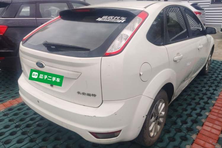 Used Ford Focus 2013 Hatchback Classic 1.8L Automatic Base Model Rear Right 45 Deg